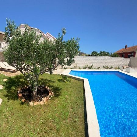 Villa Mediterra Garden & Pool Bol Extérieur photo