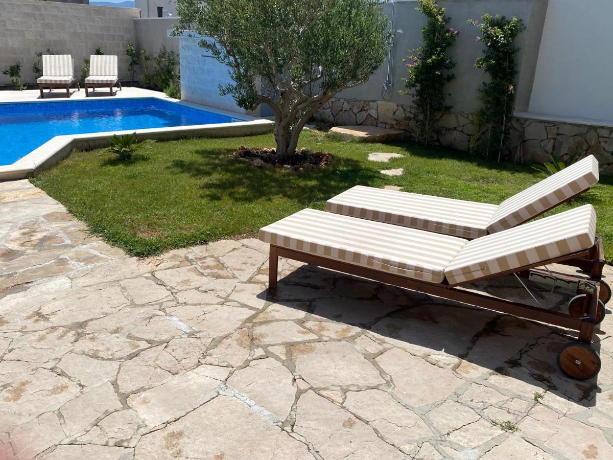 Villa Mediterra Garden & Pool Bol Extérieur photo