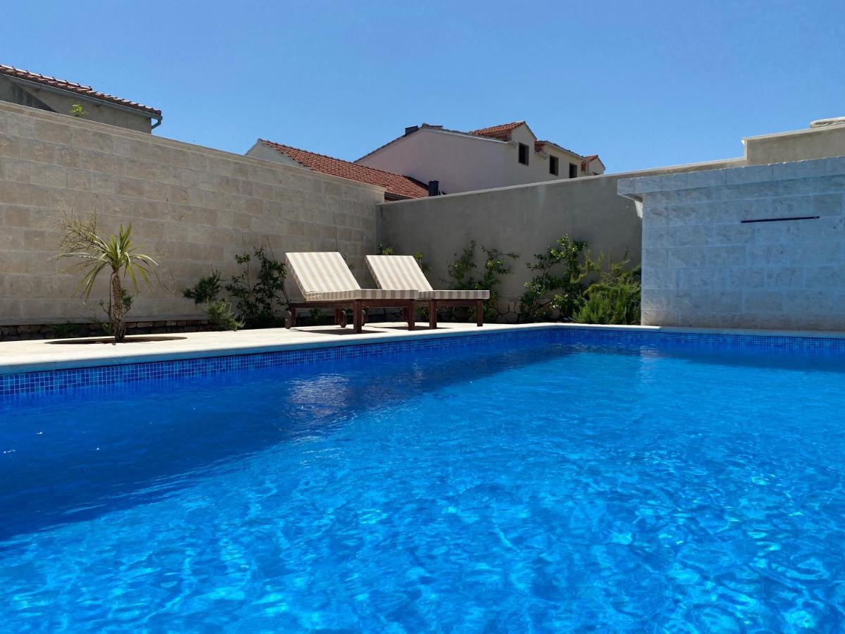 Villa Mediterra Garden & Pool Bol Extérieur photo