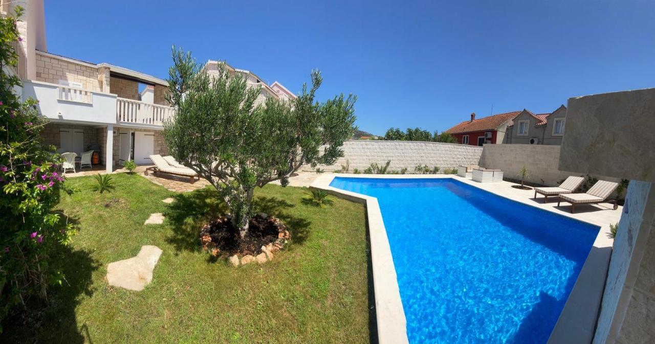 Villa Mediterra Garden & Pool Bol Extérieur photo