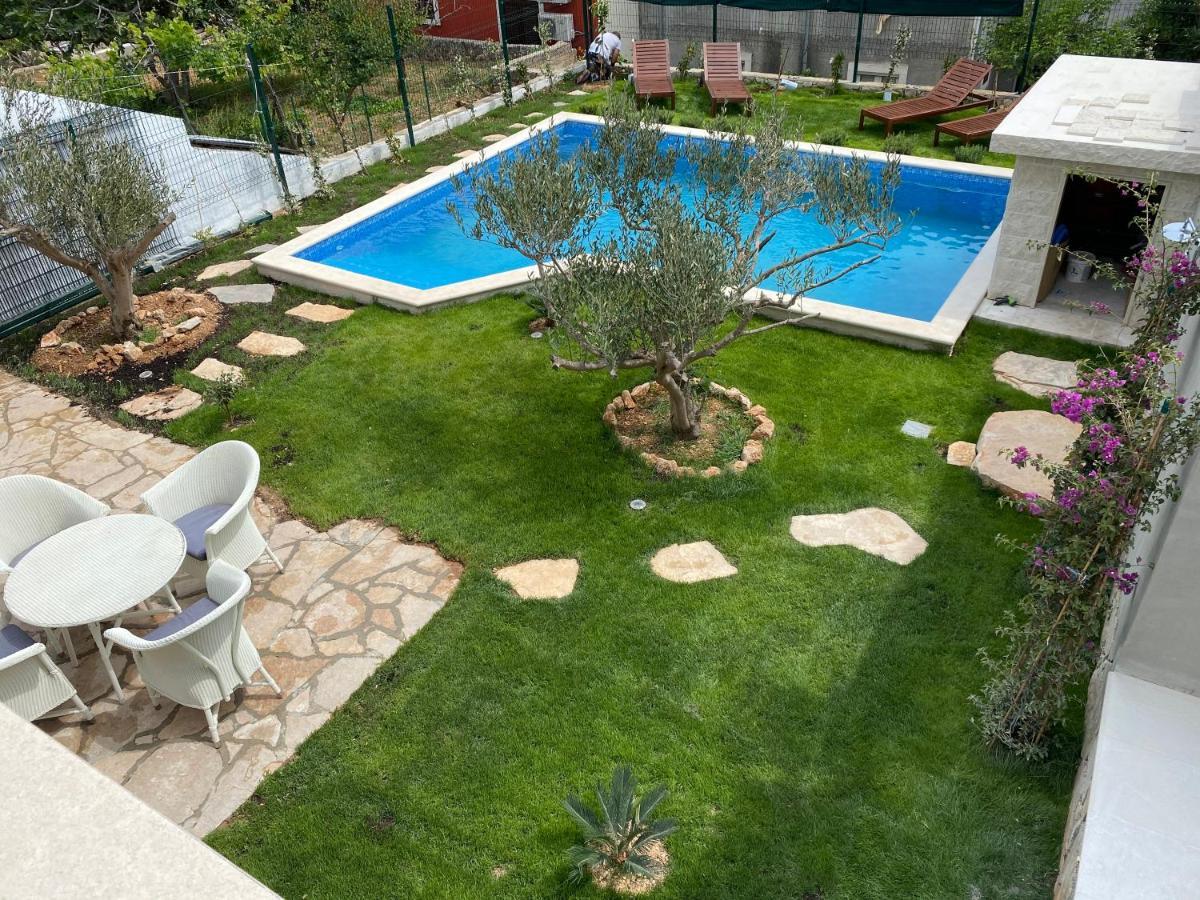 Villa Mediterra Garden & Pool Bol Extérieur photo
